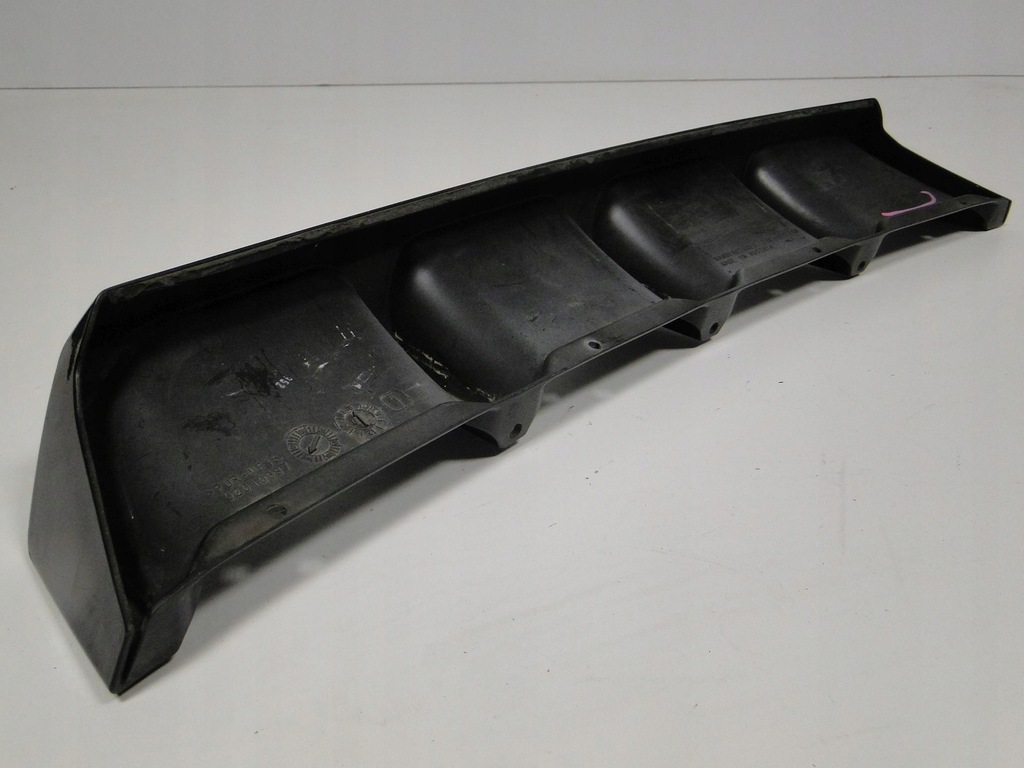 фото №10, Mercedes w204 sedan дифузор a2048840008