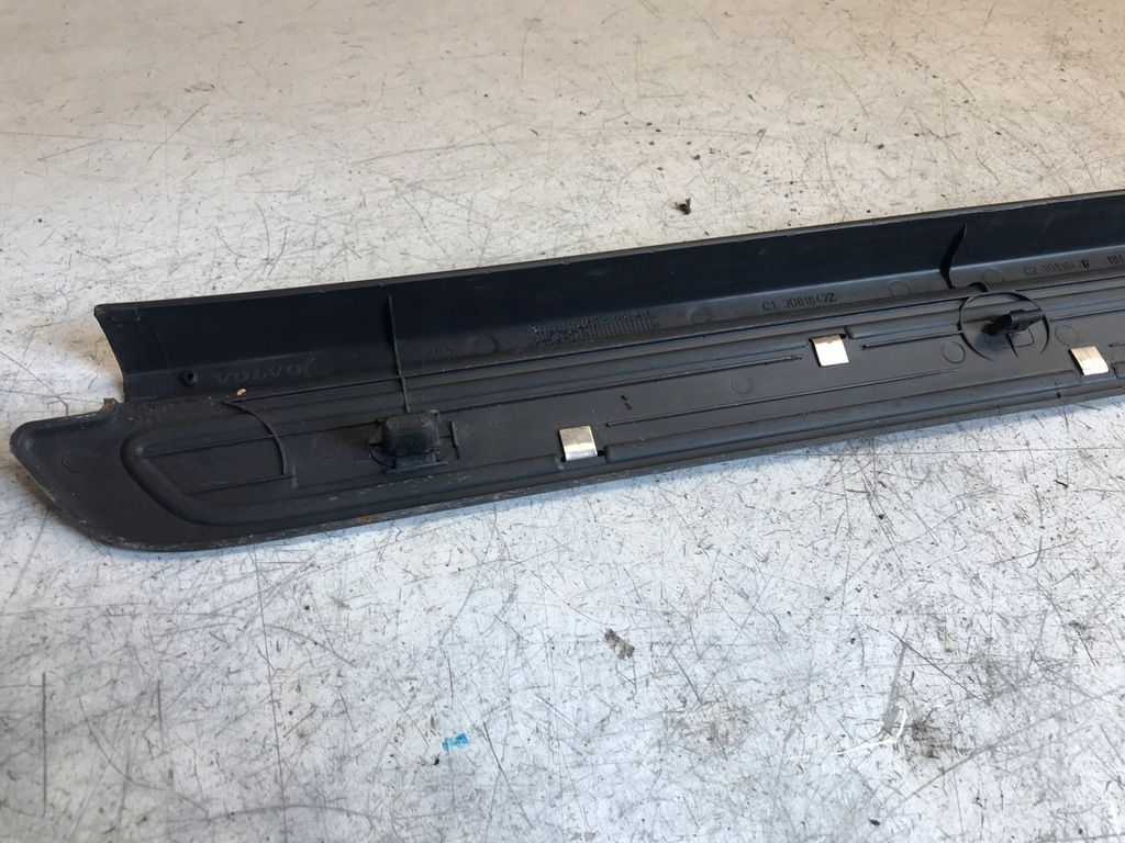 фото №6, Молдинг накладка порог правый перед volvo v40