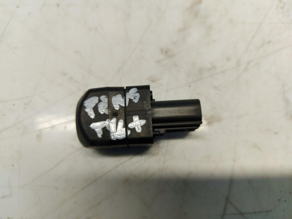 фото №1, Toyota prius + lift камера заднего вида задняя 86790-47060