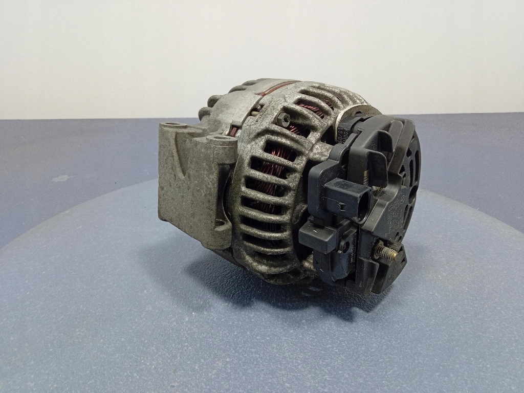 Mercedes e w211 e200 компресор 163km 271.941 генератор 150a a2711541002 Оригінал