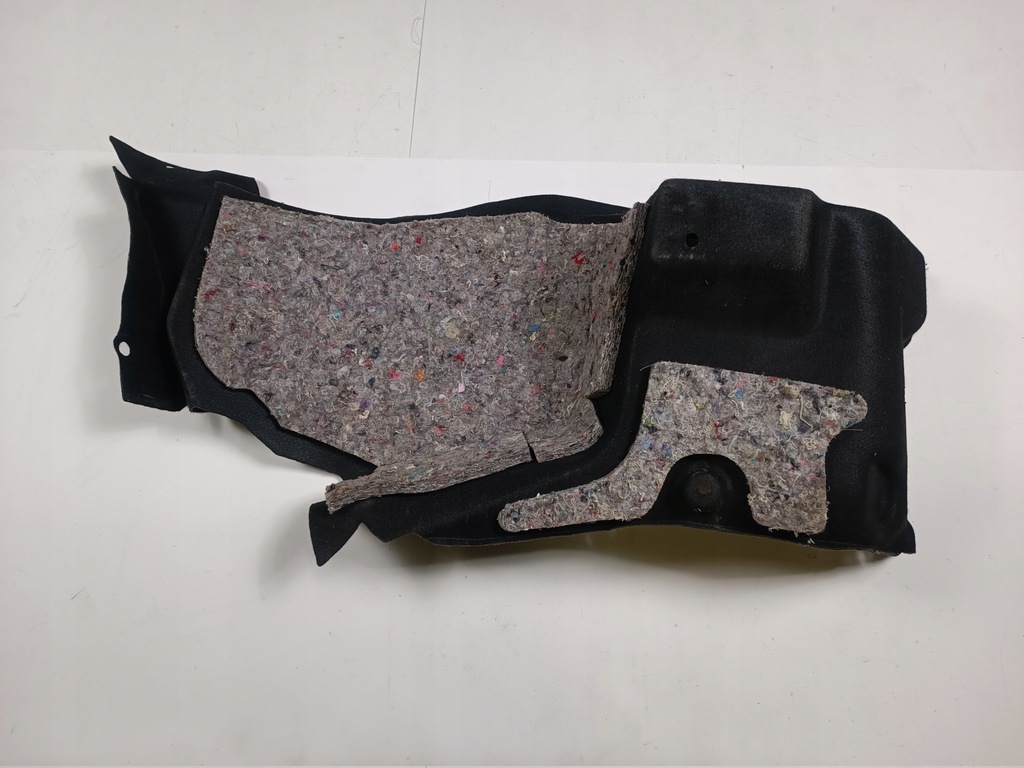 фото №7, Оббивка багажника обшивка p challenger 08+ 15+