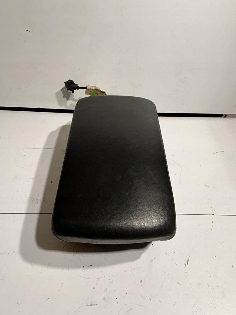 фото №7, Бардачок підлокітник чорний телефон audi справний audi a6 c6