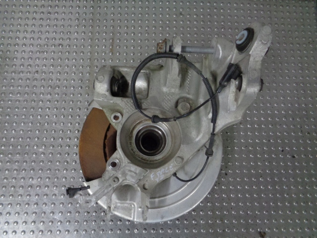 фото №1, F-pace velar поворотный кулак задняя правая