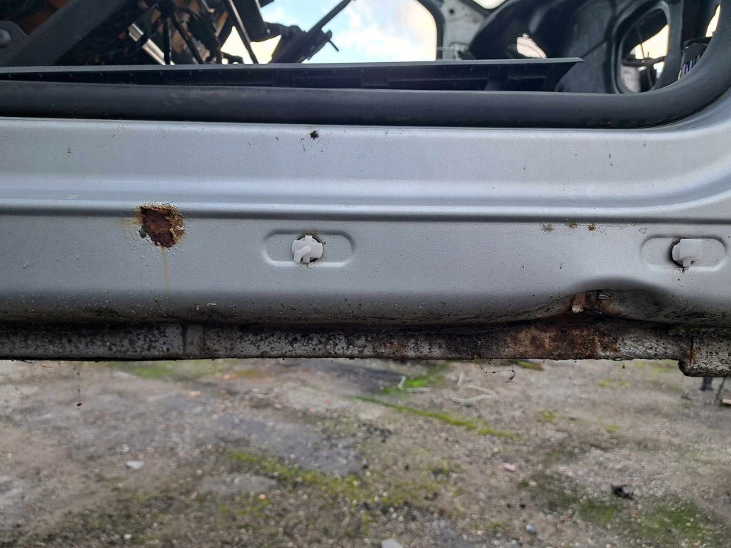 фото №5, Vw passat b6 kombi 05- блок двигателя четверть порог правый