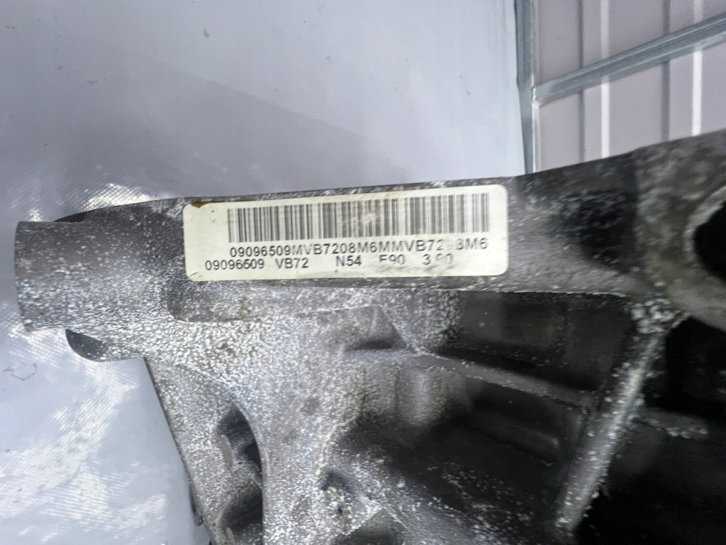 Блок двигателя bmw e90 e91 e92 335i n54 3.0 306 km n54b30a 7560519 7560526 Недорого