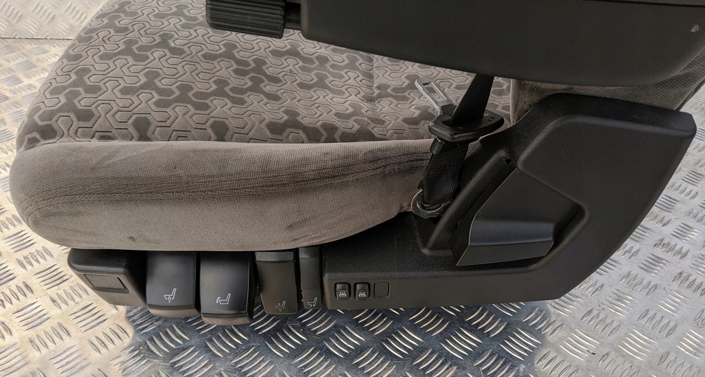 фото №2, Сидіння водія scania r s ntg