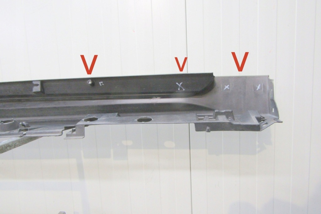 фото №9, Молдинг поріг ліва toyota corolla xii kombi e21-