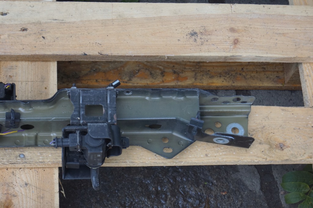 Opel astra j ремень передний усилитель верхний Оригинал