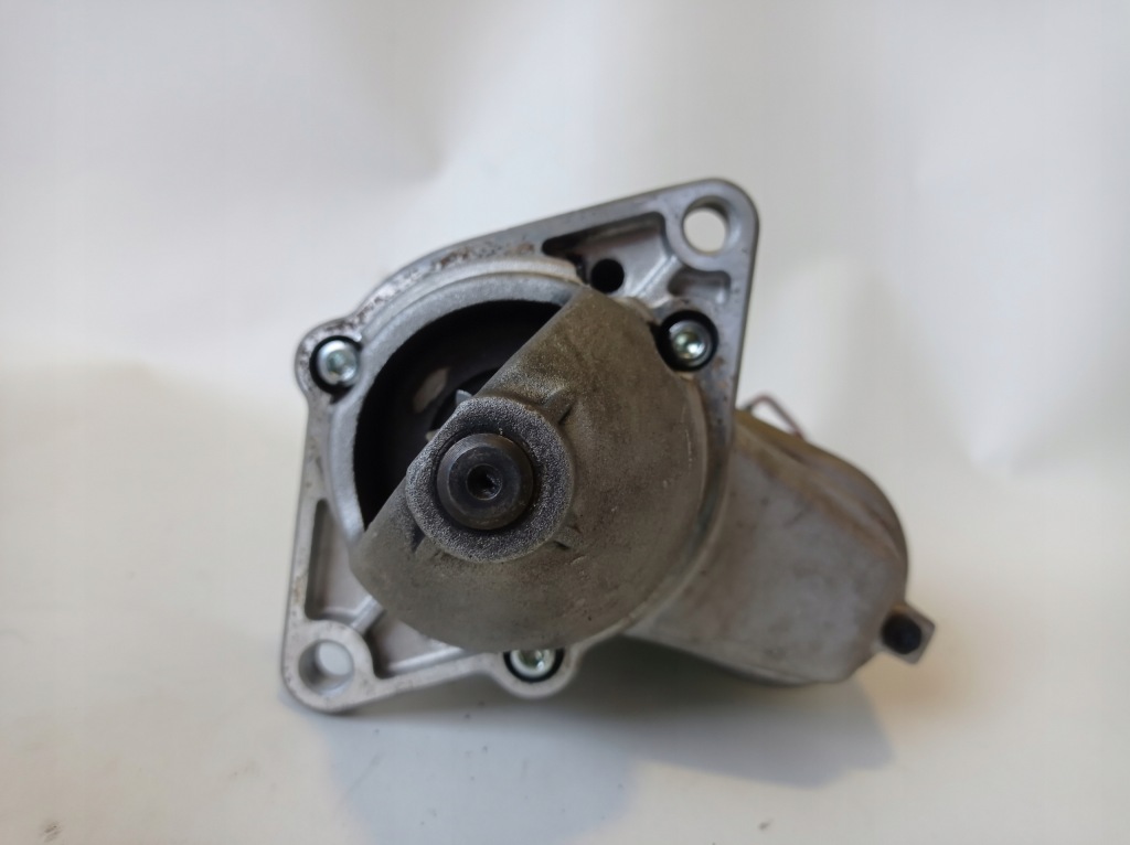 Стартер стартер opel 1,4b-1,6b i16v Киев