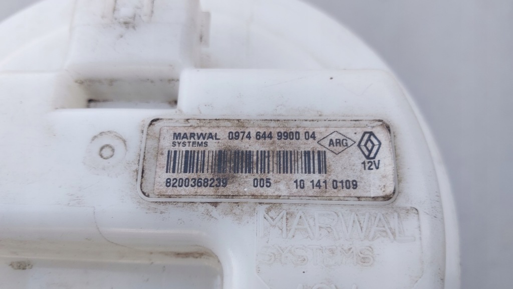Насос топливной  renault wind 1,6 16v 8200368239 Цена