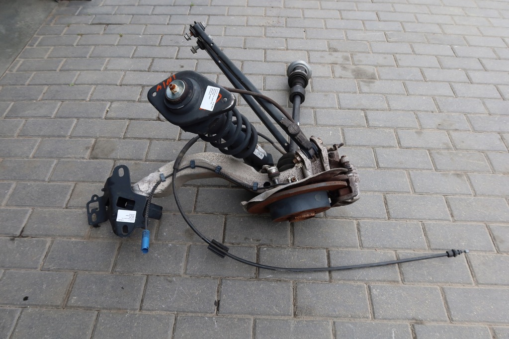 фото №4, Поворотний кулак лівий задня mini countryman r60 9805657