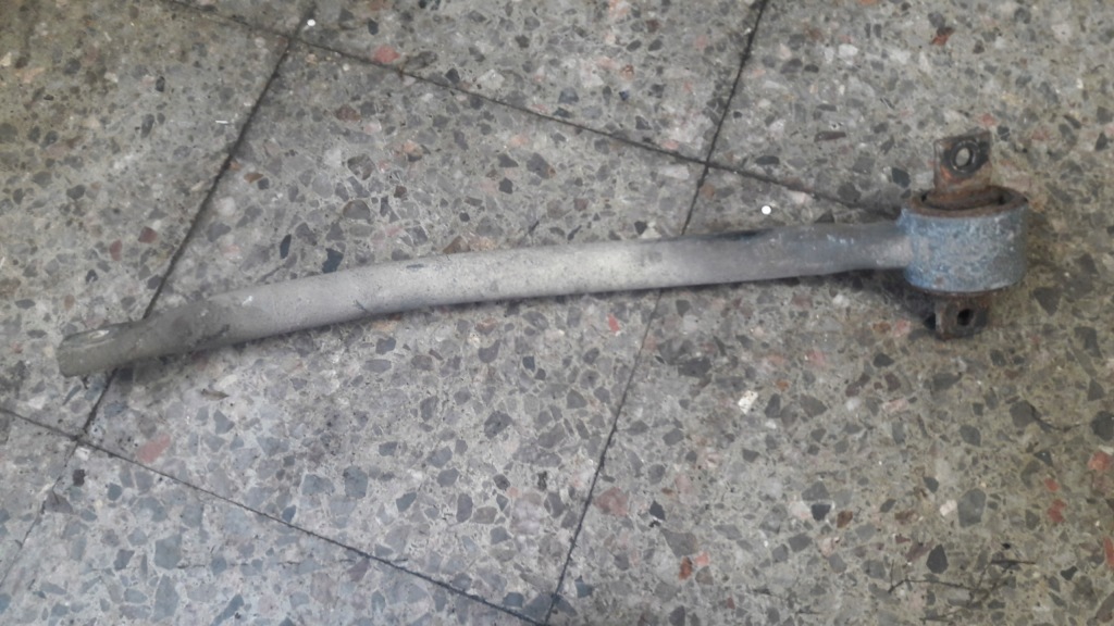 фото №8, Рычаг правый задняя alfa romeo 147 1.6