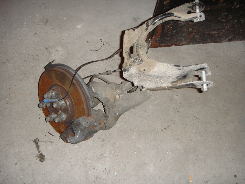 фото №3, Амортизаторна стійка ступиця поворотний кулак правий 2.0hdi c5 iii 08-