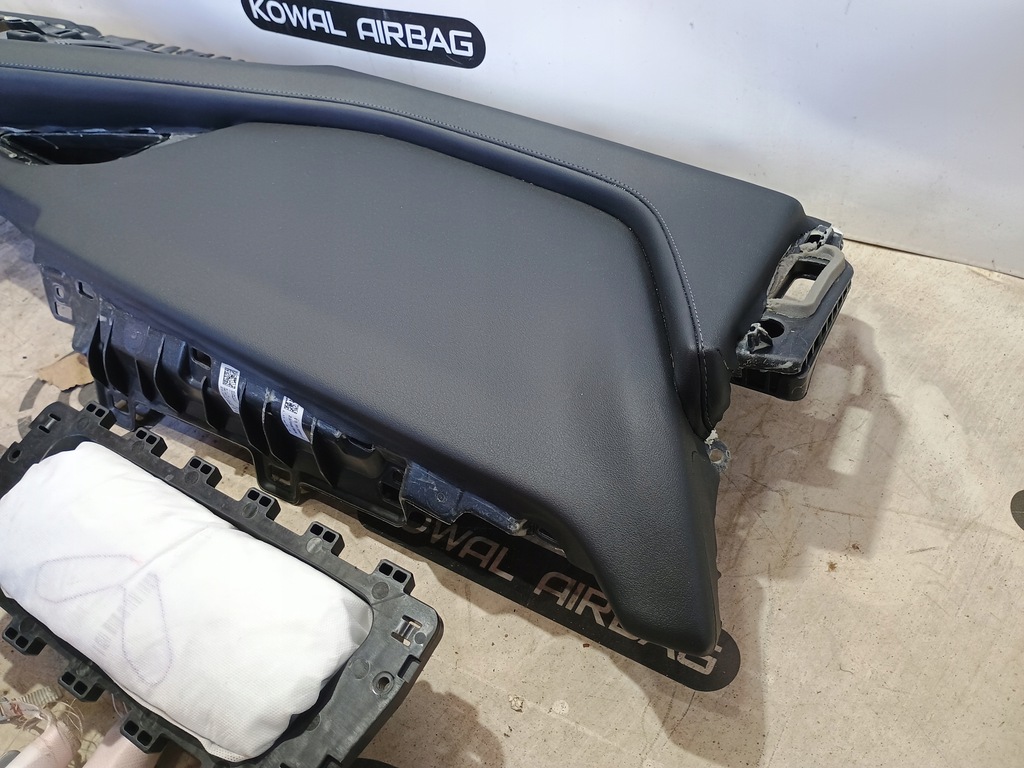фото №10, Bmw 7 i7 g70 приборная панель консоль подушка безопасности подушки безопасности ремни шторки безопасности восстановление