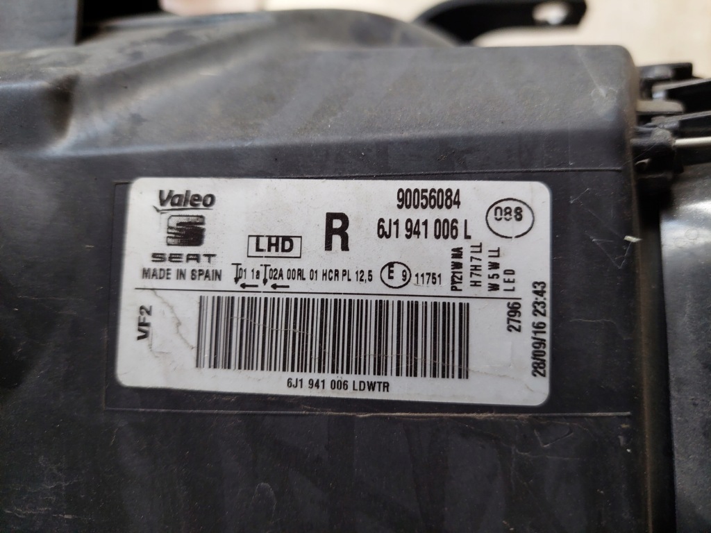 фото №9, Права лампа - led - seat ibiza iv 4 - lift