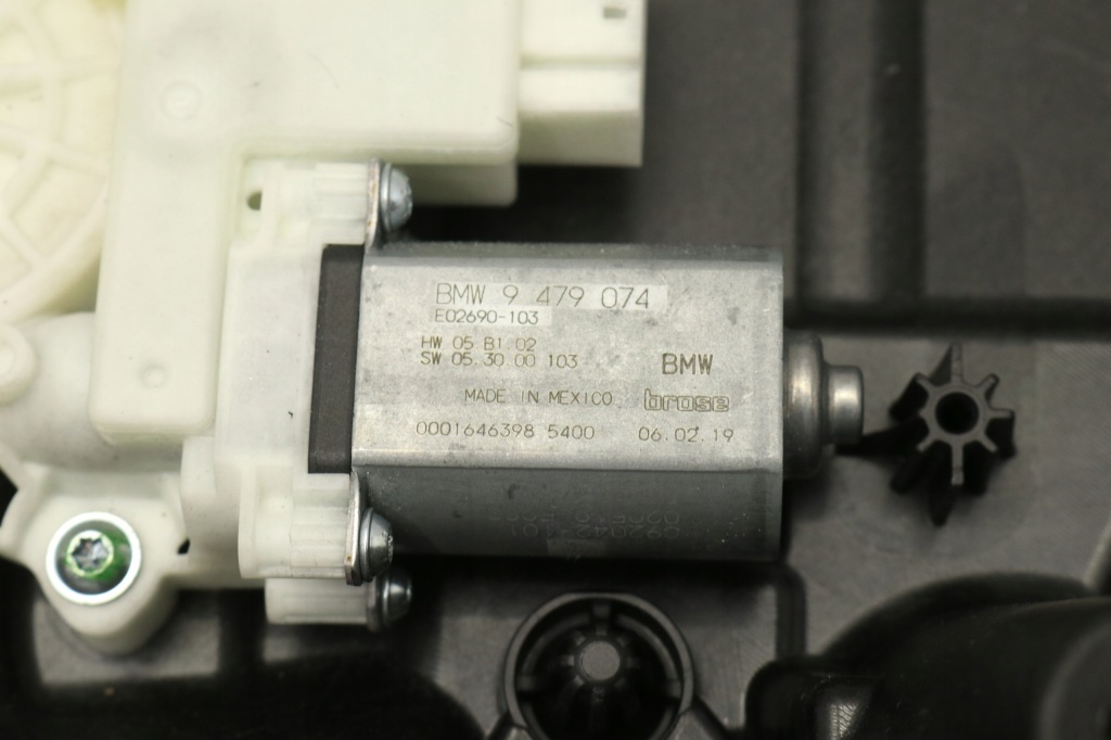 Bmw g05 x5 підйомник механізм скло правий задній 9479296 9479074 Зі Шроту