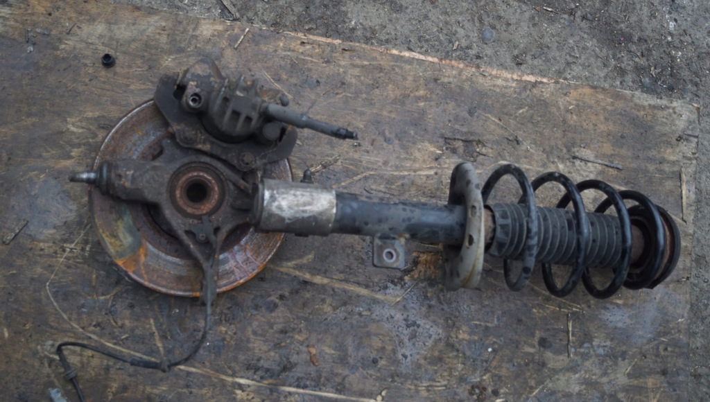 фото №7, Поворотный кулак амортизатор правый перед peugeot partner iii 1.6 hdi