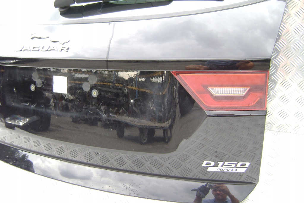 фото №7, Jaguar e-pace - кришка багажника задня комплектна