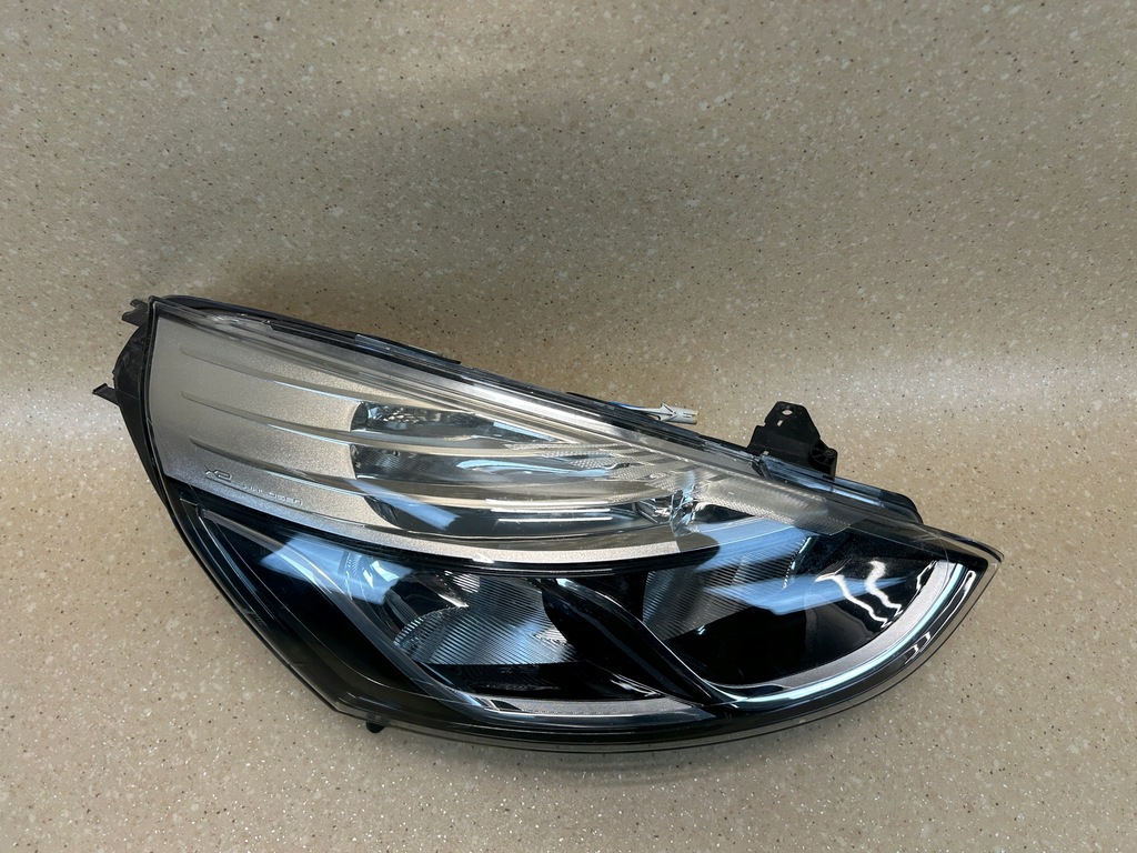 фото №5, Лампа права передня перед renault clio iv 260102796r