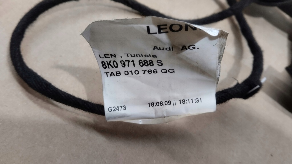 фото №5, Audi a4 b8 электропроводка жгут трубопровод дверь правый задняя 8k0971688s