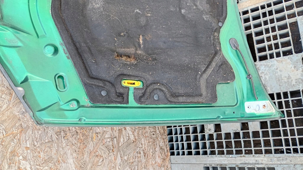 Капот перед передняя renault megane 1 рестайлинг  00r Недорого