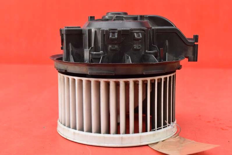 фото №5, Воздуходувка воздуха обдув eu 1s1819015d vw up 15r