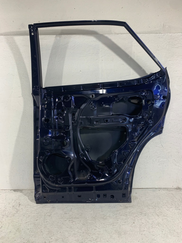 Купити Lexus rx iv 16- двері праве задня