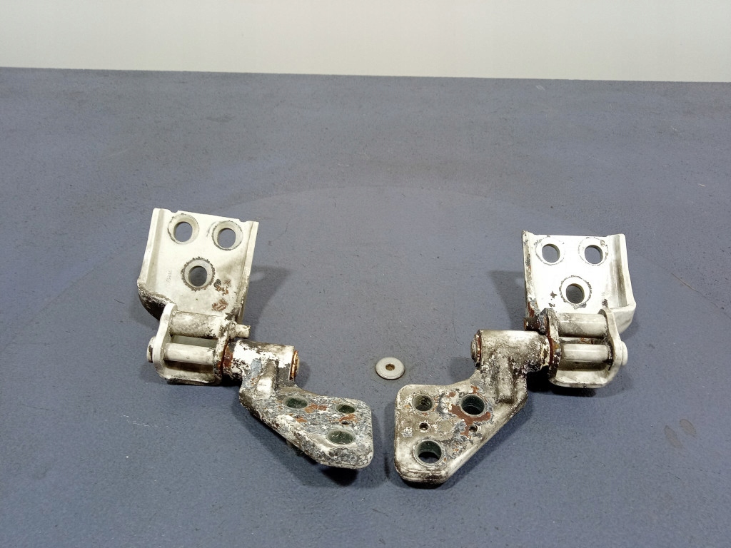 фото №1, Partner berlingo ii 08- петлі двері орних правих