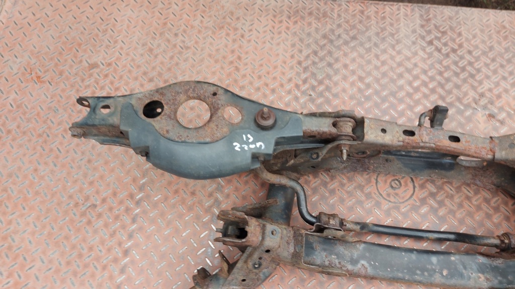 фото №10, Балка підрамник підрамник підрамник задня задні lexus is220 05-