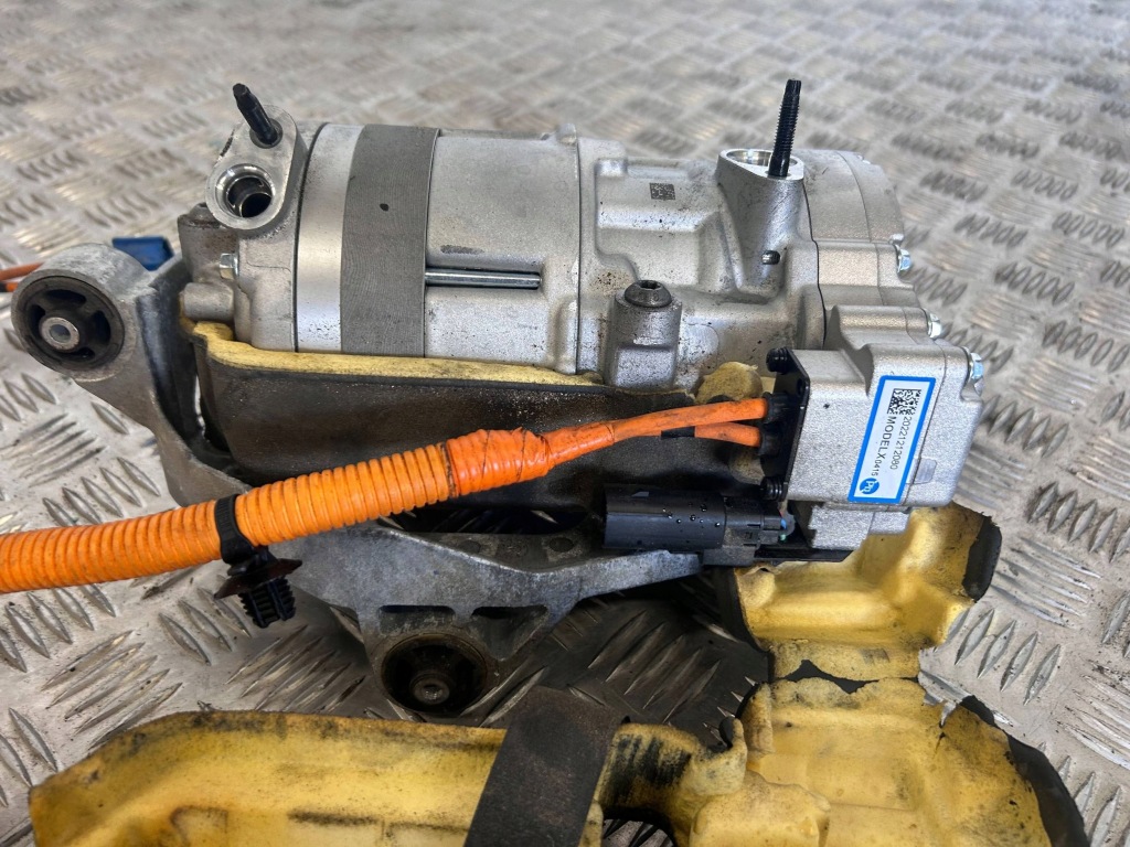 фото №6, Компрессор кондиционера tesla model x 104244200m