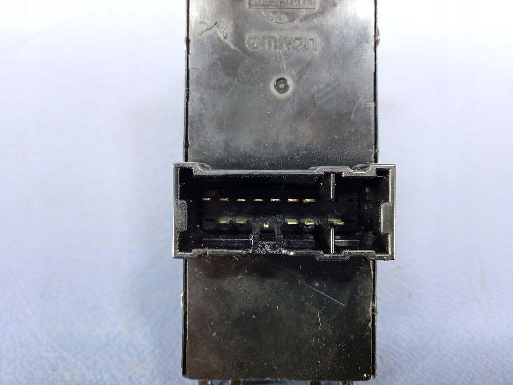 фото №5, Primera p12 панель окон левый перед 25401av640