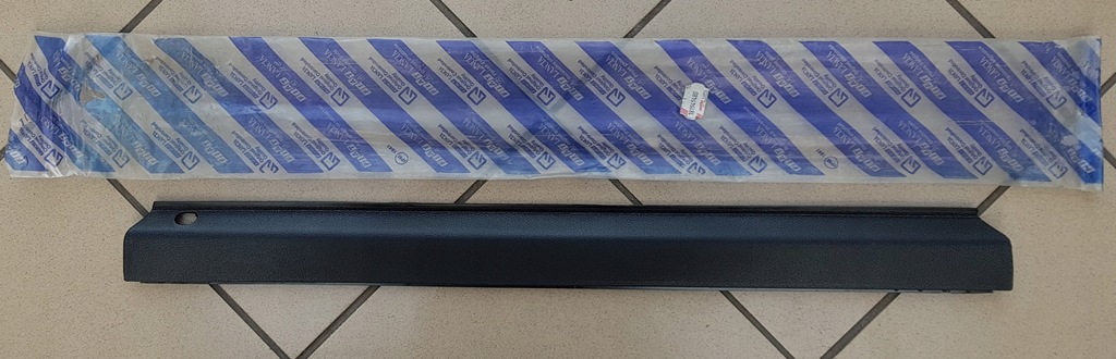 фото №3, Молдинг внутрішня двері задня fiat uno права