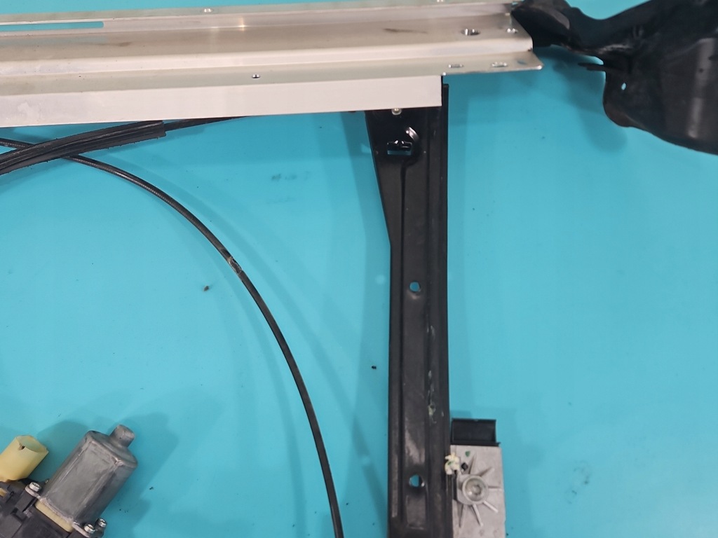 фото №10, Подъемник перед правый mini cooper one ii r56 06- 0130822381 3d hb 6pin