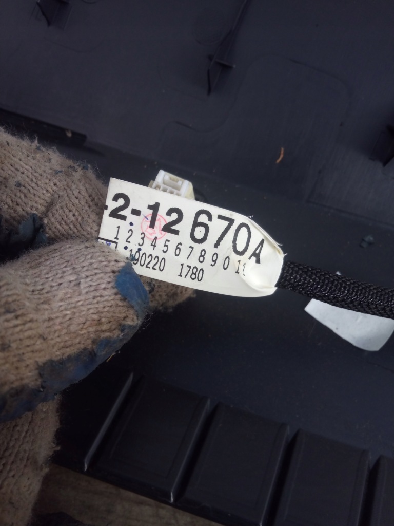 фото №6, Corolla e21 19- молдинг защита панели консоли датчик освещённости