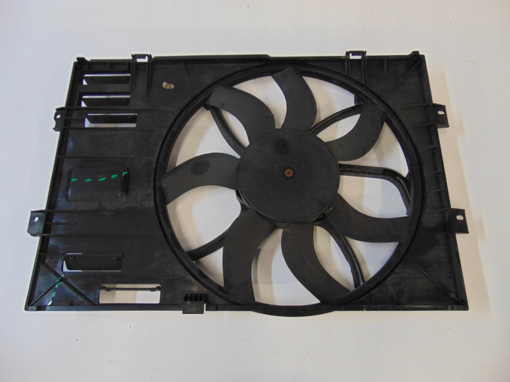 фото №10, Корпус вентилятор vw t5 t6 2.0 tdi 7e0121207c 7e0121205a