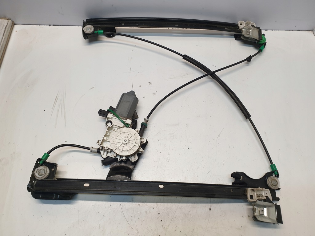 фото №4, Podbnośnik стекло передний правый перед правый land rover freelander