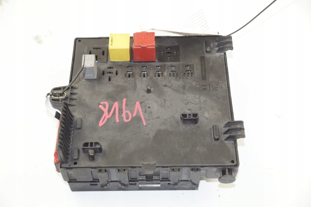 фото №1, Коробка запобіжників 532150018 opel signum