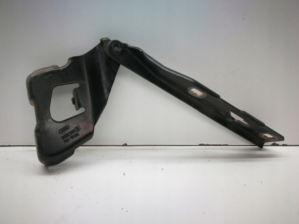 фото №1, Петля капот лівий audi a4 b8 8k0823301d