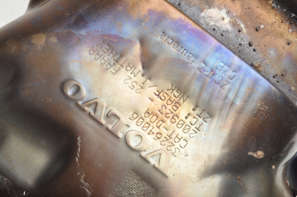 фото №6, Volvo s60 iii xc60 ii v60 ii 2.0 16v t6 plug-in hybrid катализатор 32264006