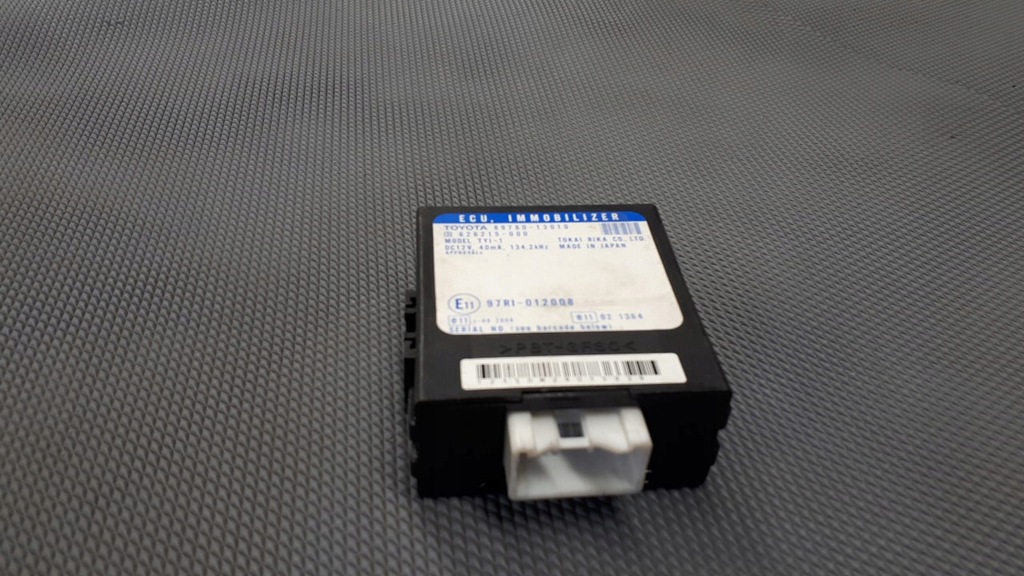 фото №1, 89780-13010 модуль иммобилайзер corolla verso e12