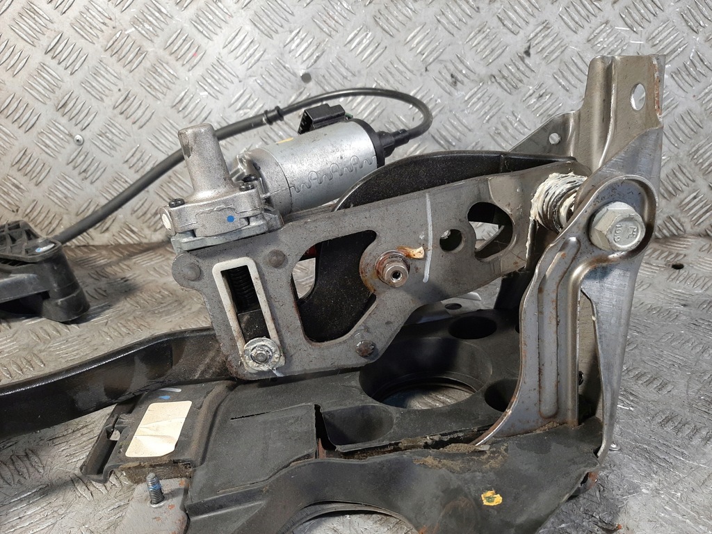 фото №7, Chevrolet silverado 12 механізм регулювання педалей