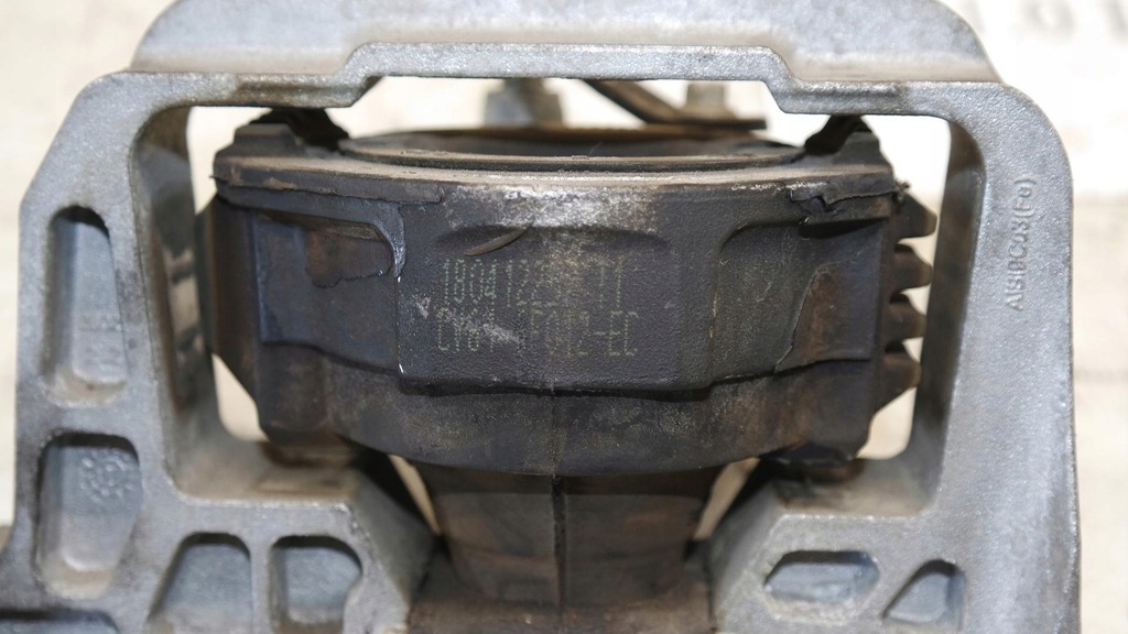 фото №8, Кронштейн подушка ford c-max mk2 lift 2018r. 1.0 ecoboost