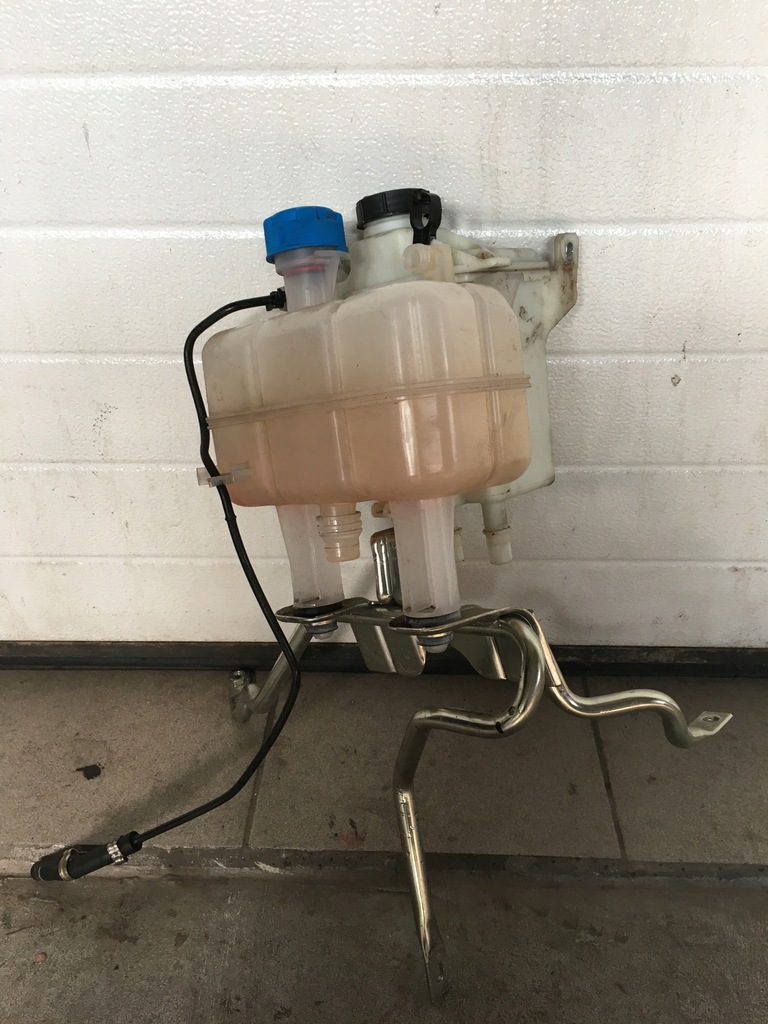 фото №1, Citroen jumper kpl. zbiorniczków jak na foto