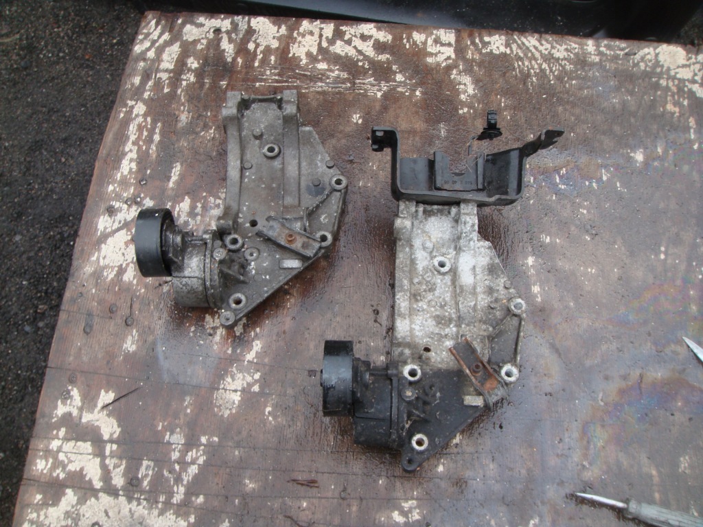 фото №1, Кронштейн генератора scudo expert jumpy 2,0 hdi 2006-2011rok orginal tanio