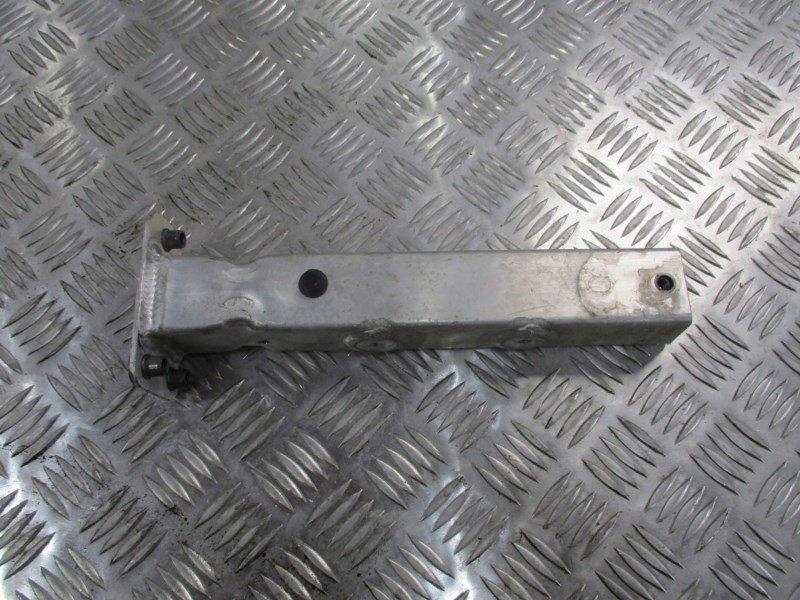 фото №1, Кронштейн, підпора, 4h0806064f, правий, audi a8 d4