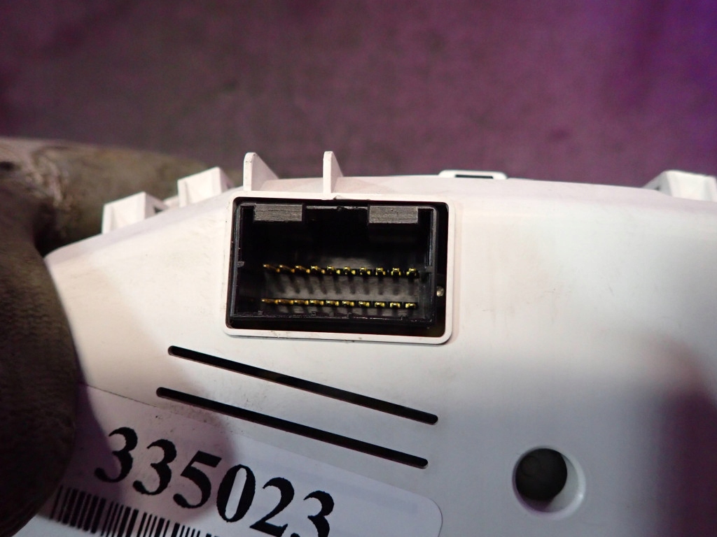 фото №5, Kia carens iii 02-06 2.0 145km счетчик приборы 940031d710