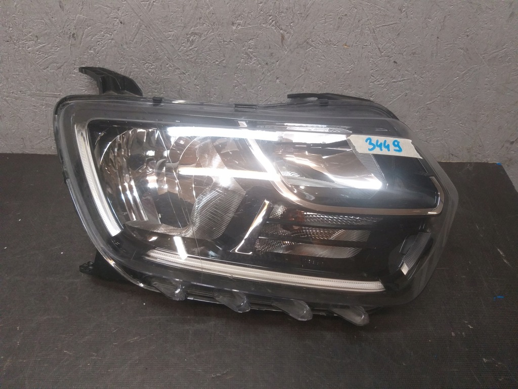 фото №1, Лампа перед правая dacia duster ii 2 17- led 260101133r
