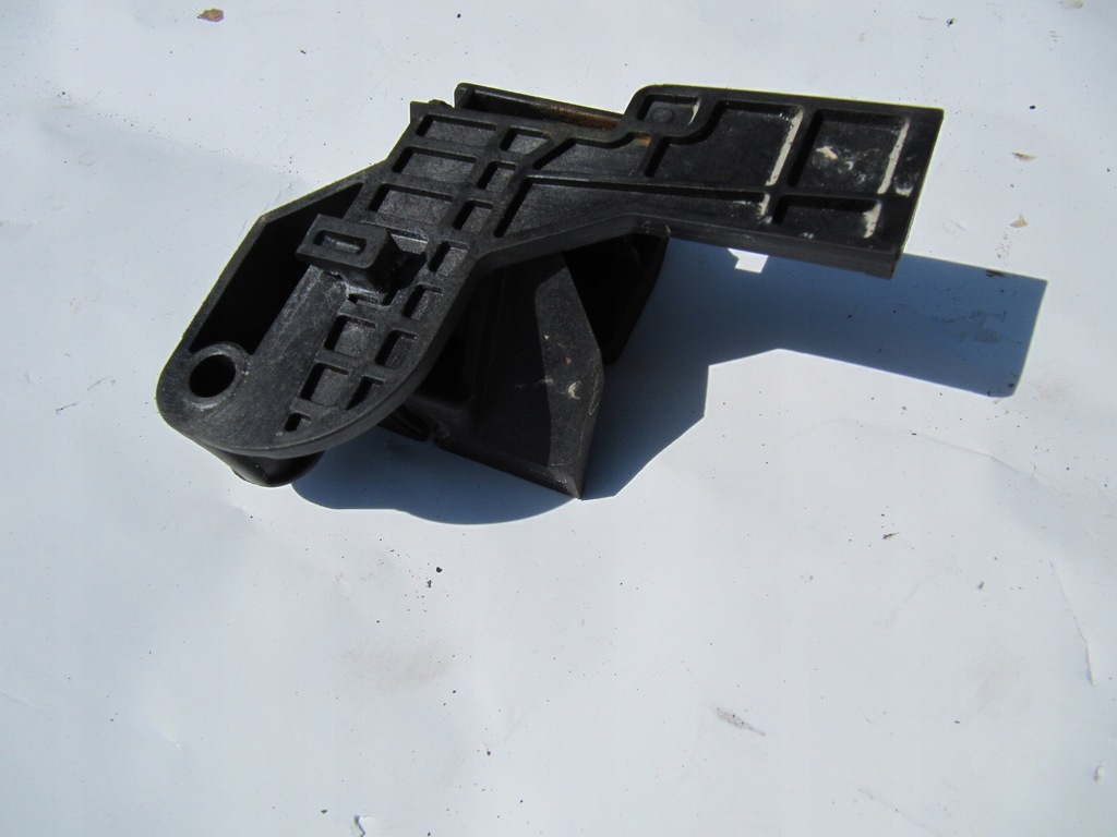 фото №8, Ford f-150 15- ручка открывания капот перед f150