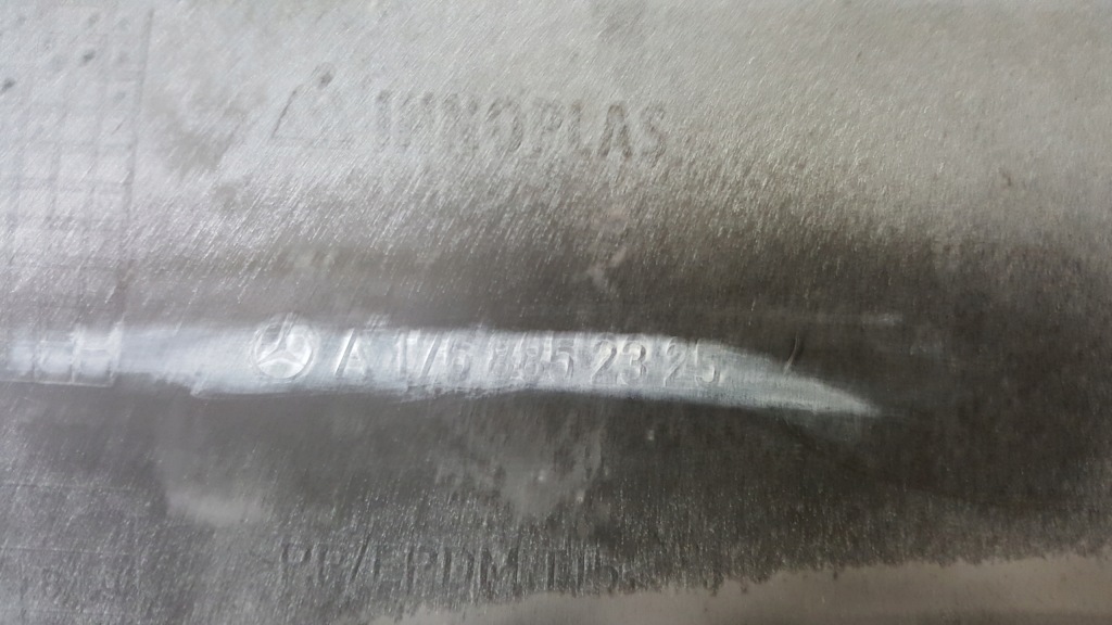 Mercedes a w176 amg бампер задний задний 12-15r Цена