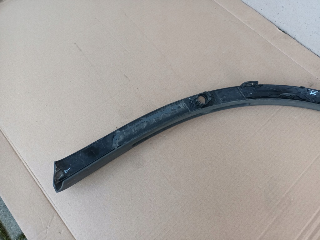 Молдинг передняя правая tesla x перед правый с Разборки